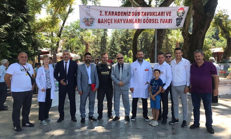 1.Süs Tavukları Karadeniz Bölge Yarışması ve 2. Görsel Etkinliği Karadenizli Hobicilerden Büyük İlgi Gördü